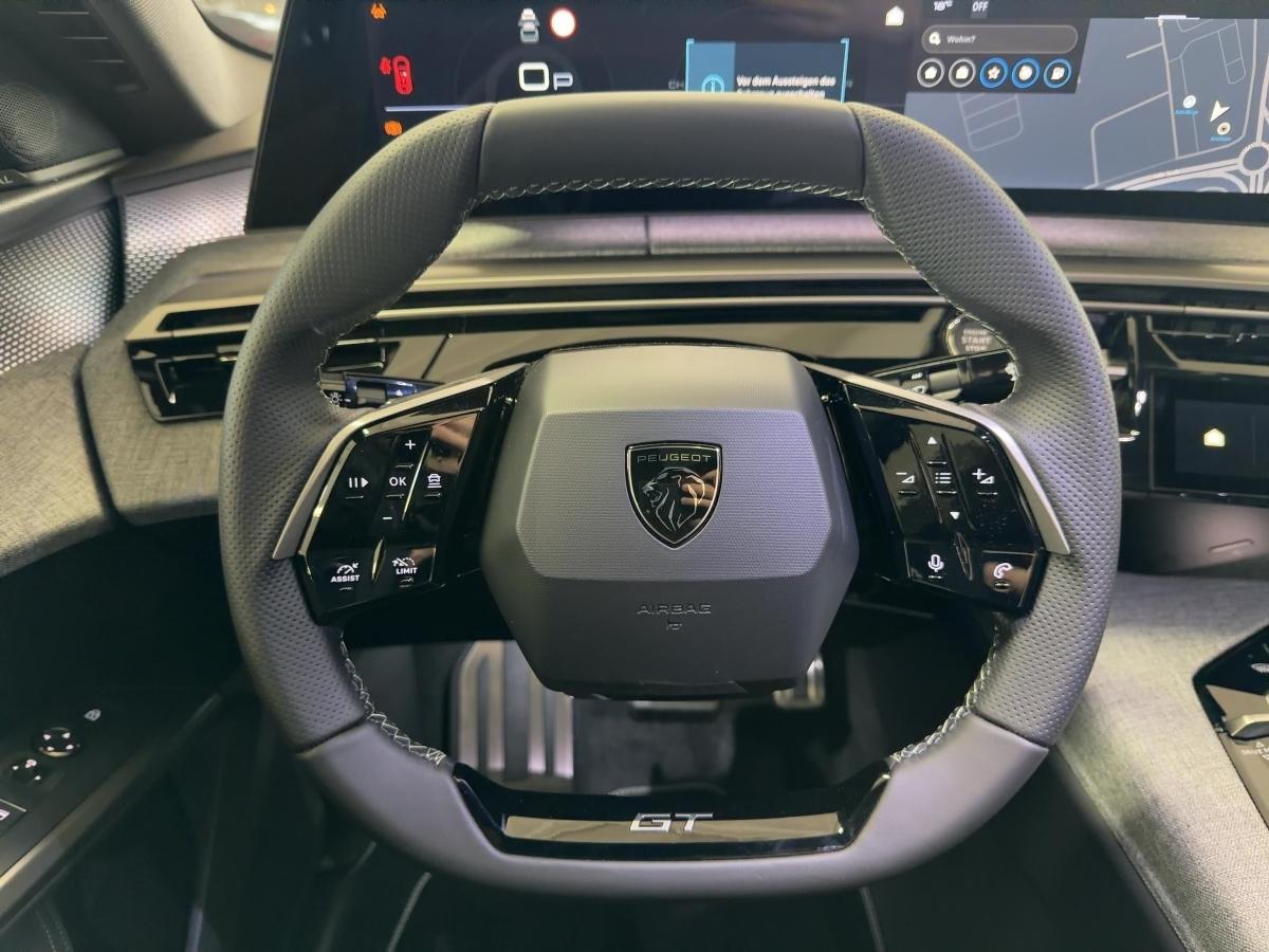 PEUGEOT 3008 GT Hybrid 145 inkl. Allwetterreifen