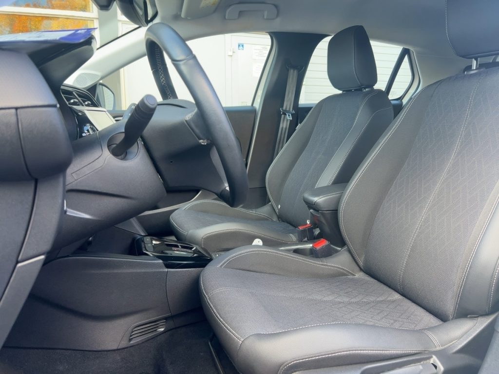 Opel Corsa F e Elegance