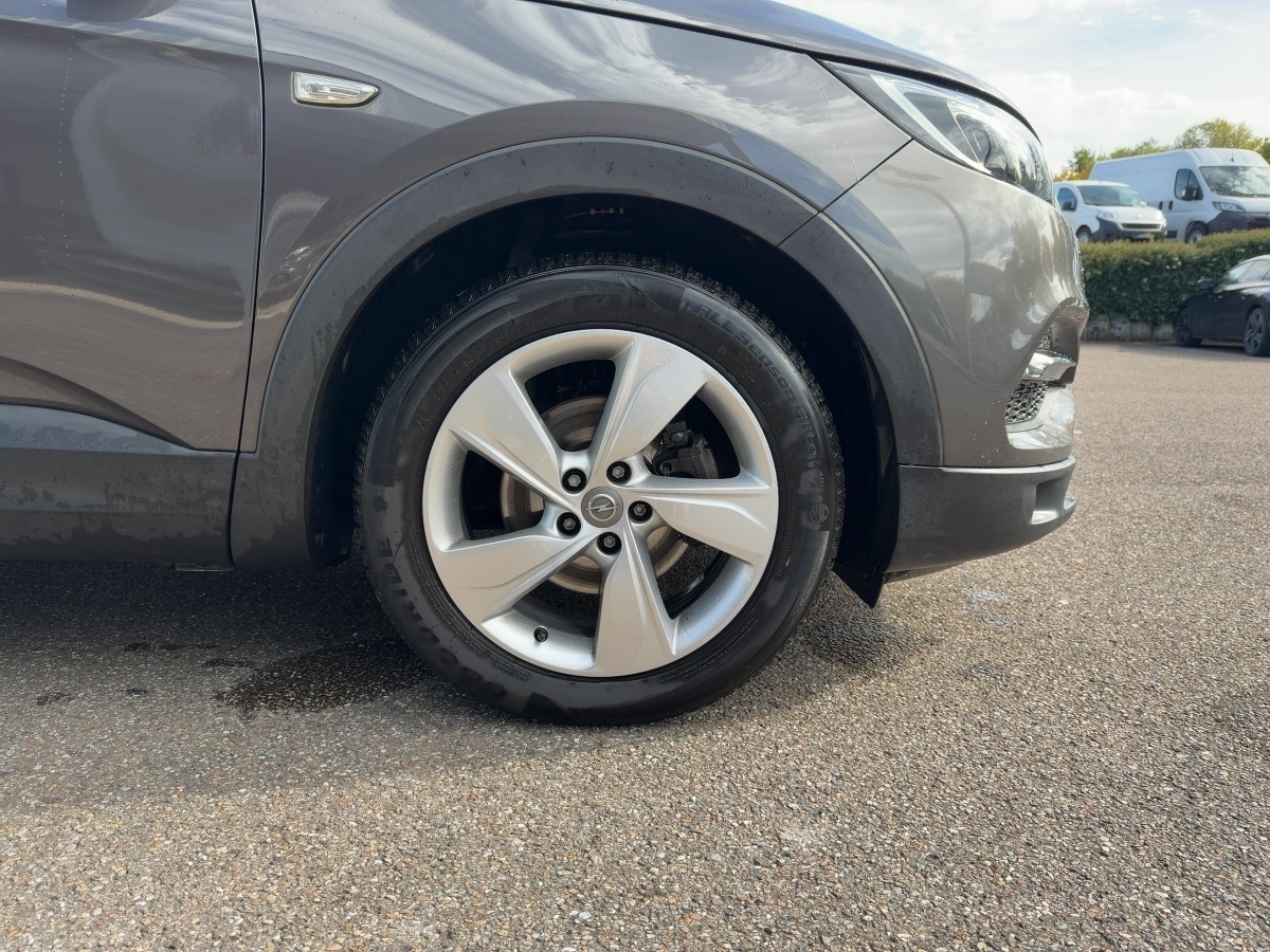 Opel Grandland X Turbo Edition